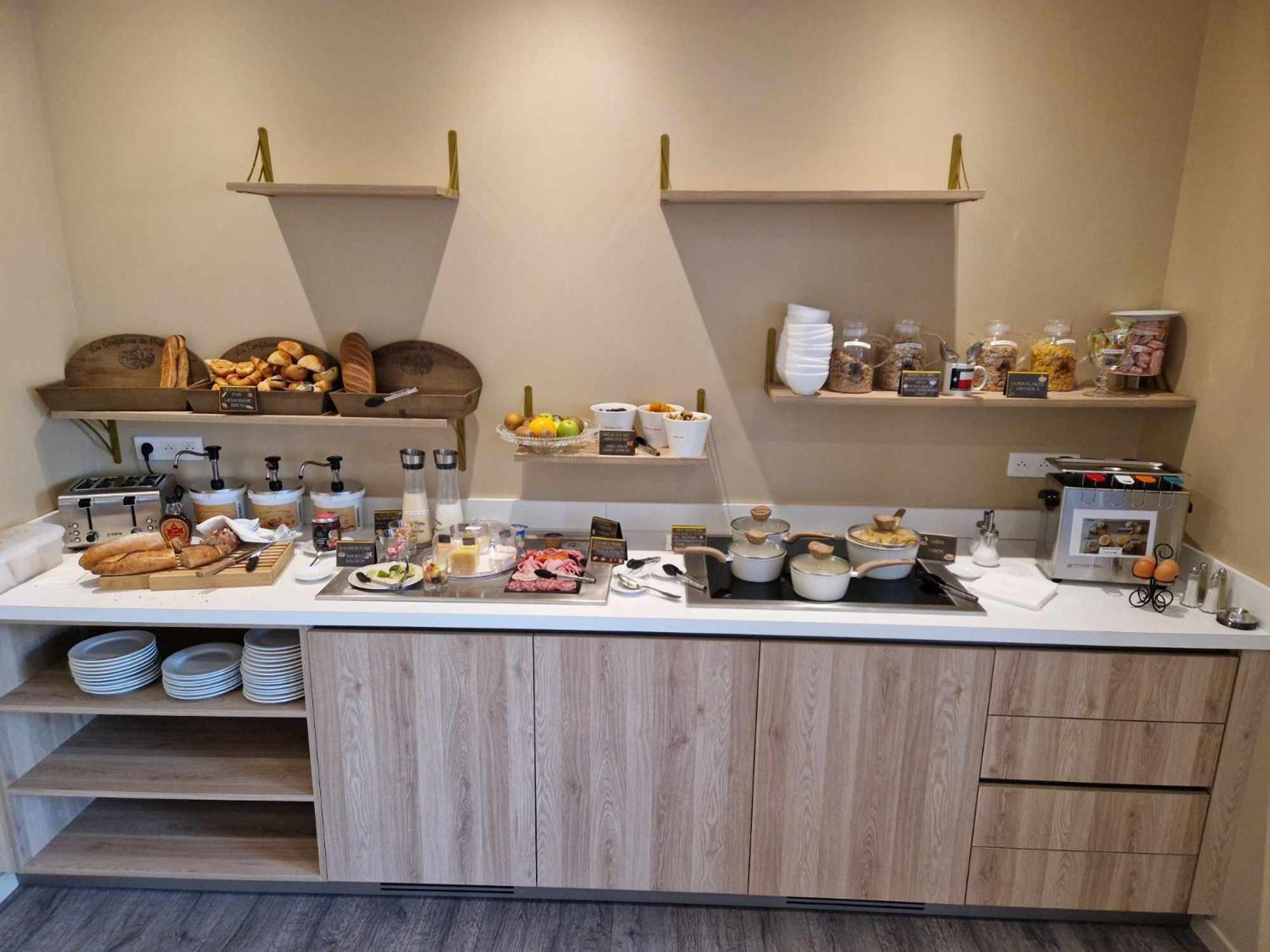 Sure Hotel By Best Western Saint-Quentin Ouest Holnon Exterior foto
